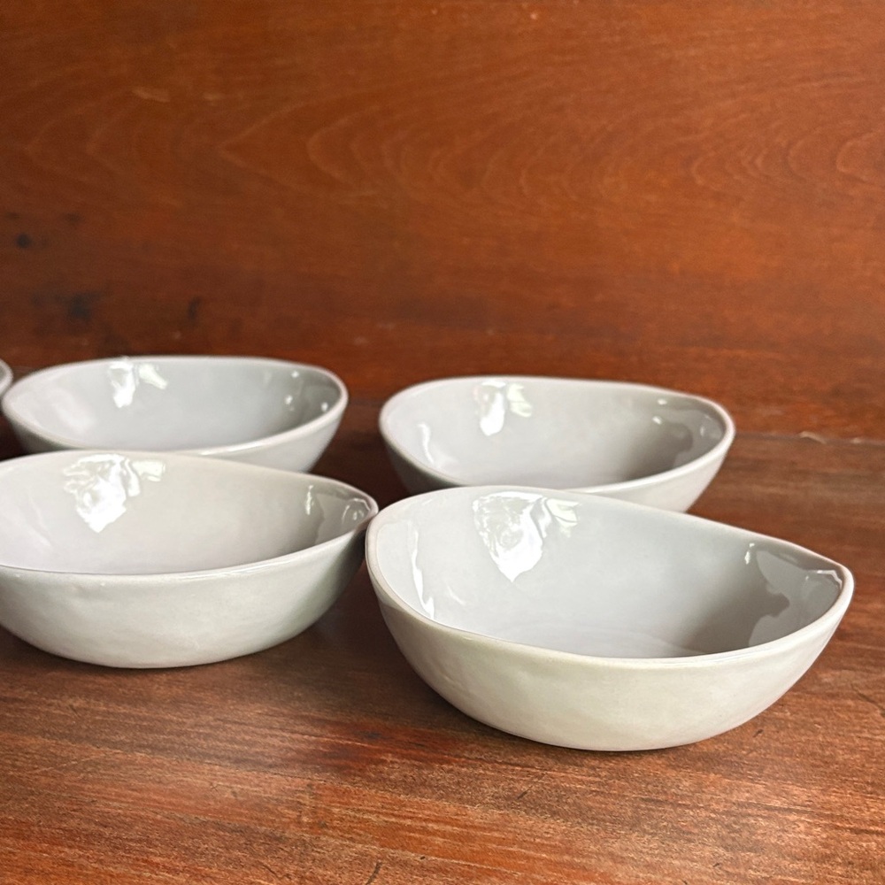 Crate & Barrel gray Mercer Bowls set of 6